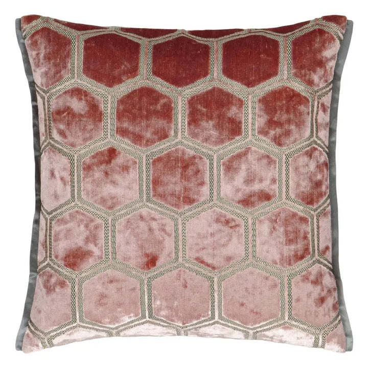 Designersguild - Manipur Coral Kissen