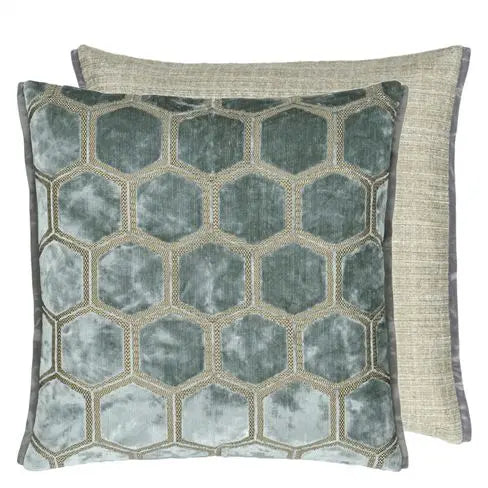 Designersguild - Manipur Silver Velour Kissen