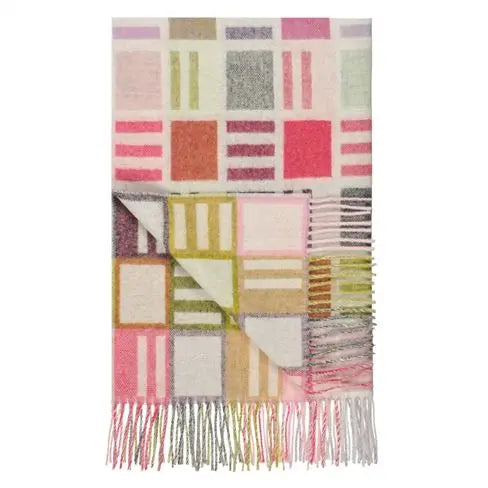 Designers Guild - Bainbridge Peony Merino Wolldecke