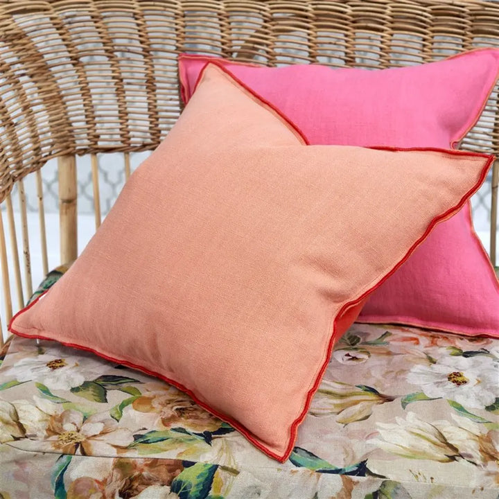 Designersguild - Brera Lino Hibiscus & Peach Kissen