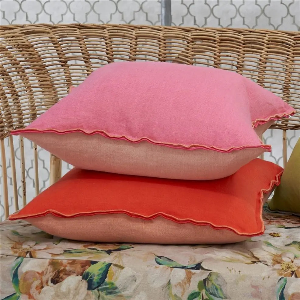 Designers Guild - Brera Lino Hibiscus & Peach Kissen