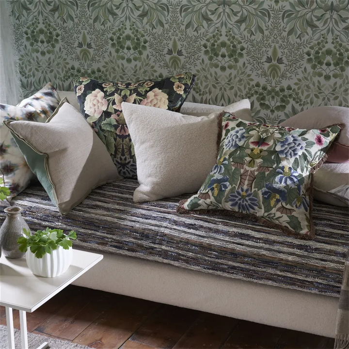 Designers Guild - Brera Lino Thyme & Pebble Kissen