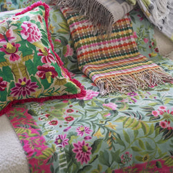 Designersguild -Ikebana Damask Aqua Decke
