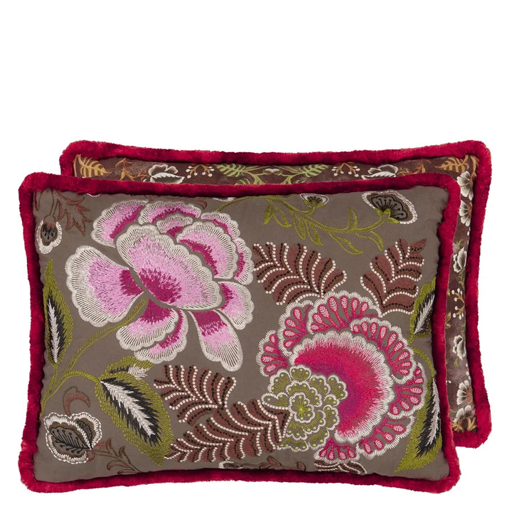 Designersguild - Rose De Damas Embroidered Cranberry Kissen