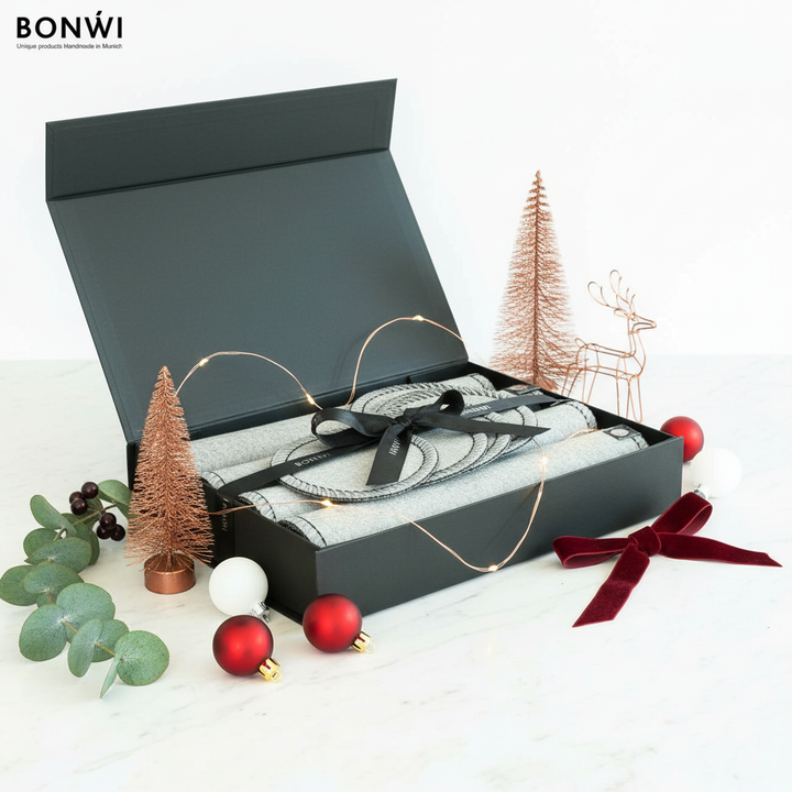 BONWI Platzset aus Wollfilz mit Kettelrand in Geschenkverpackung