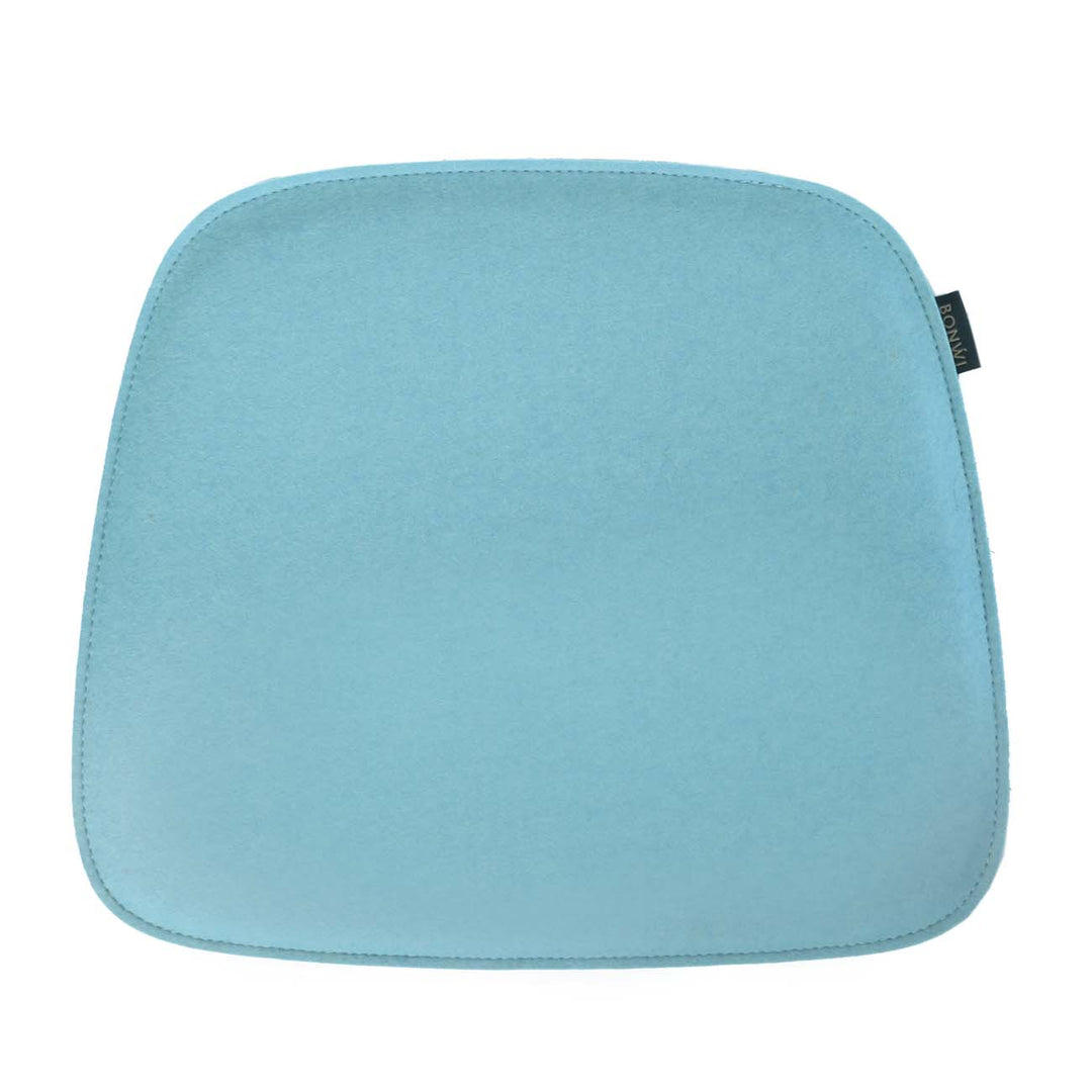 Sitzkissen aus Wollfilz für HAL Chair von Vitra in hellblau.